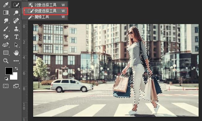 美工天堂如何在 PS中模糊照片的背景体现主题